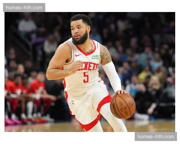 乌度卡应对范弗利特赛季报销 后场组织真空催生谢泼德首发实验